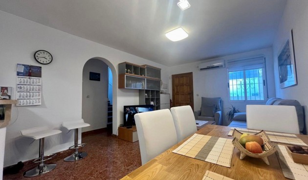 Resale - Town House -
Torrevieja - El Chaparral