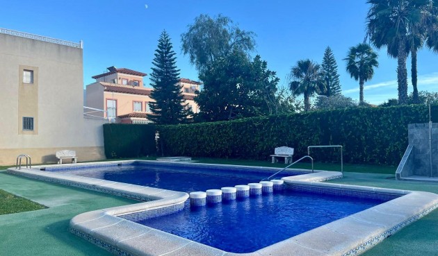 Resale - Town House -
Torrevieja - El Chaparral