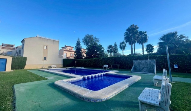 Resale - Town House -
Torrevieja - El Chaparral