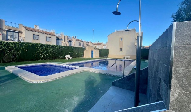 Resale - Town House -
Torrevieja - El Chaparral