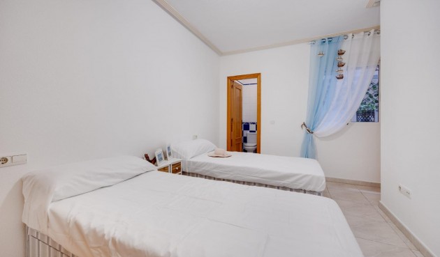 Resale - Apartment -
Orihuela Costa - Playa Flamenca