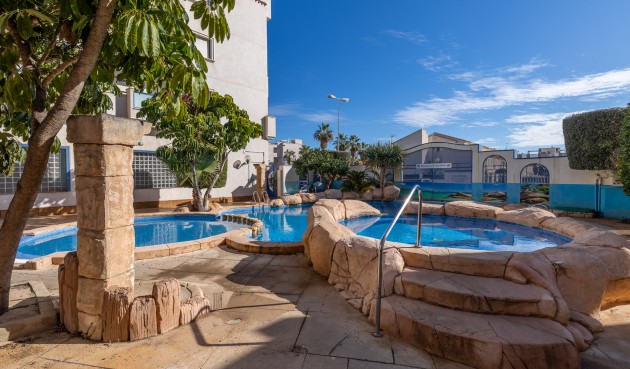 Resale - Apartment -
Orihuela Costa - Costa Blanca