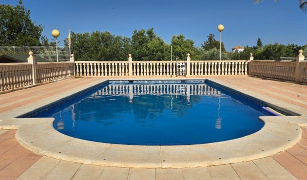 Resale - Villa -
Valle Del Sol - Inland