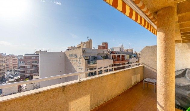 Resale - Penthouse -
Torrevieja - Centro