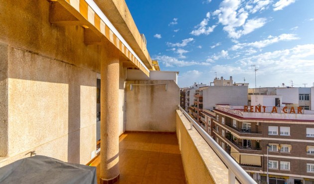 Resale - Penthouse -
Torrevieja - Centro