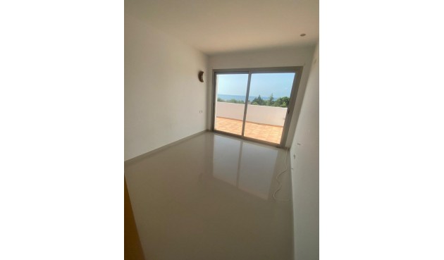 Resale - Villa -
Altea - Costa Blanca