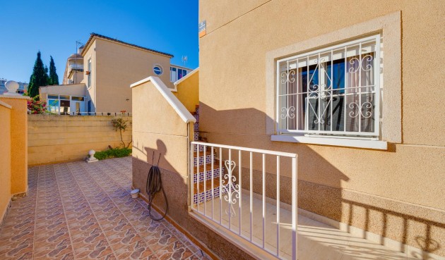 Resale - Villa -
Torrevieja - Costa Blanca