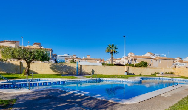 Resale - Villa -
Torrevieja - Costa Blanca