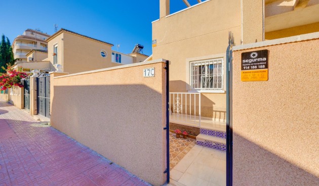 Resale - Villa -
Torrevieja - Costa Blanca