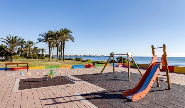 Resale - Apartment -
Torrevieja - Costa Blanca