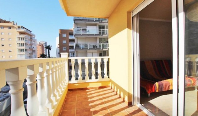 Resale - Apartment -
Guardamar del Segura - Puerto Deportivo