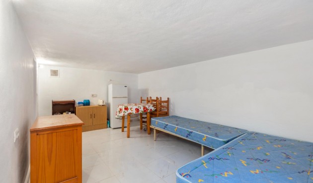 Reventa - Town House -
Torrevieja - El Limonar