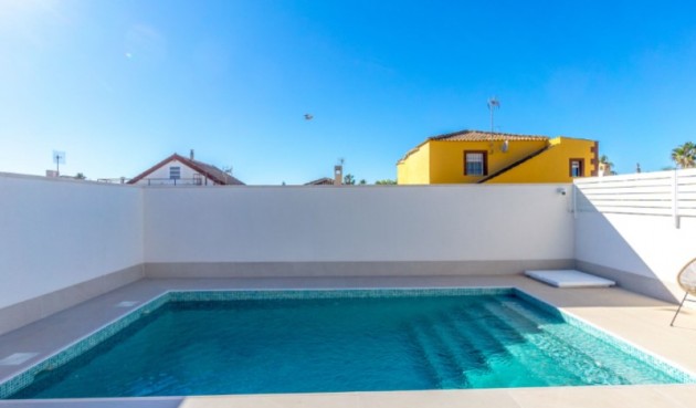 Reventa - Villa -
Torrevieja - Costa Blanca