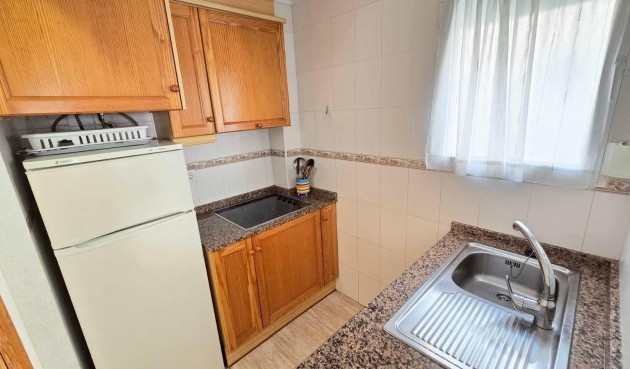 Återförsäljning - Apartment -
Torrevieja - Centro