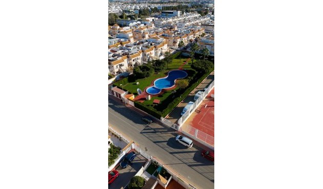 Återförsäljning - Bungalow -
Torrevieja - La Siesta - El Salado - Torreta