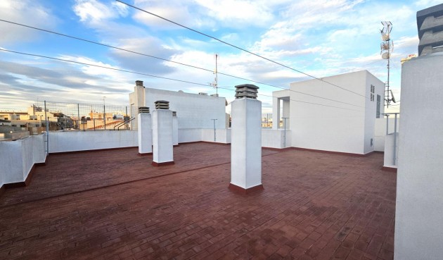 Resale - Apartment -
Torrevieja - Centro