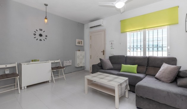 Reventa - Town House -
Torrevieja - Los Altos