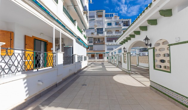 Återförsäljning - Apartment -
Torrevieja - Costa Blanca