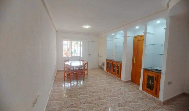 Reventa - Town House -
Orihuela Costa - Costa Blanca