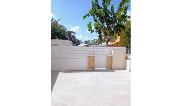 Reventa - Town House -
Pilar de la Horadada