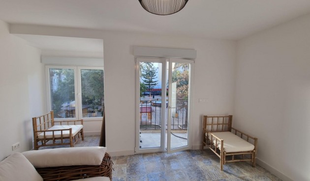 Resale - Apartment -
Torrevieja