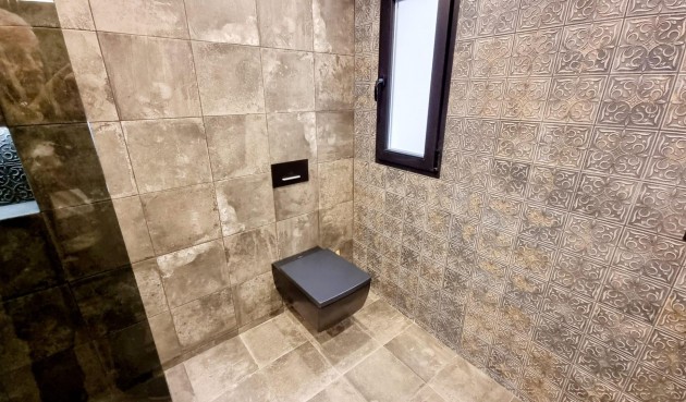 Resale - Apartment -
Torrevieja