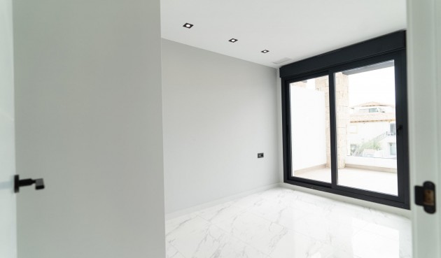 Nybyggnation - Villa -
Orihuela Costa - Punta Prima