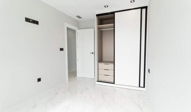 Nybyggnation - Villa -
Orihuela Costa - Punta Prima