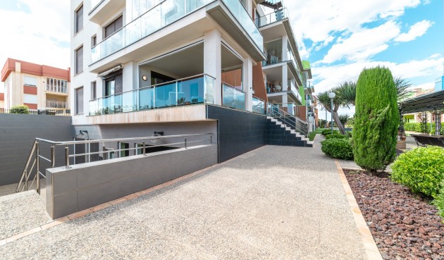 Resale - Apartment -
Cabo Roig - Costa Blanca