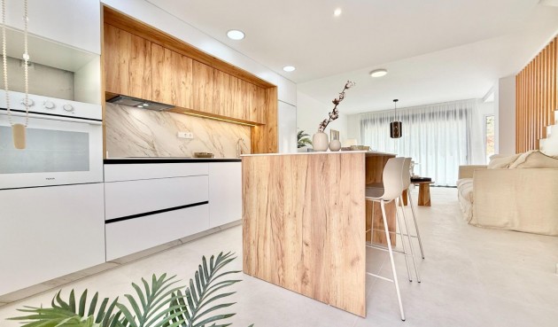 New Build - Town House -
Cox - San Fernando