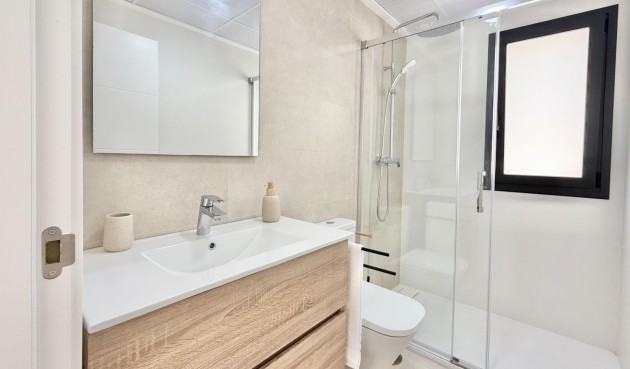 New Build - Town House -
Cox - San Fernando