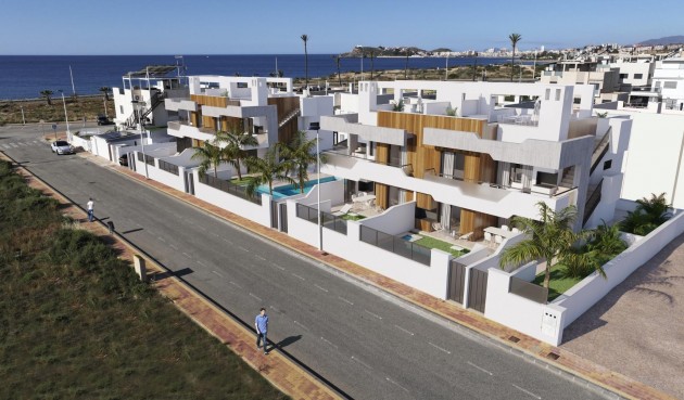 Nybygg - Bungalow -
Puerto de Mazarron - Playa Negra