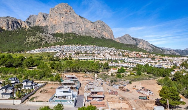 Nybyggnation - Villa -
Polop - Urbanizaciones