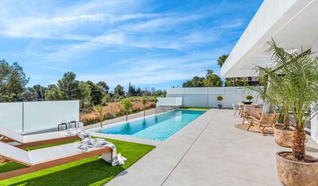 Nybyggnation - Villa -
Polop - Urbanizaciones