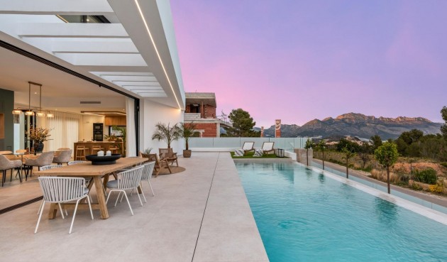 Nybyggnation - Villa -
Polop - Urbanizaciones