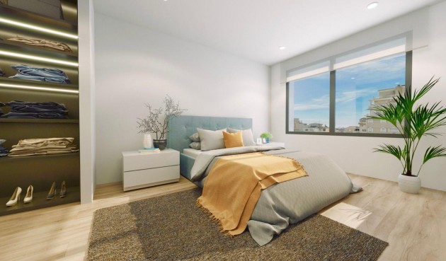 Obra nueva - Ático -
Torrevieja - Centro