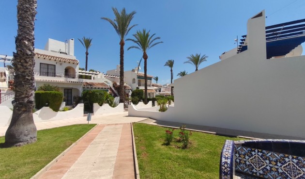 Brukt - Bungalow -
Orihuela Costa - Villamartín