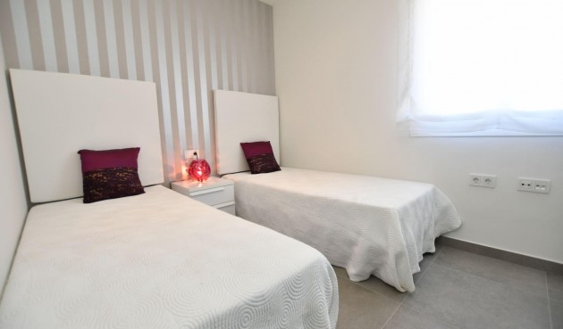 Obra nueva - Bungalow -
San Miguel de Salinas - La Cañada