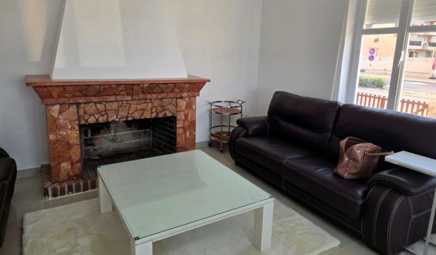 Brukt - Town House -
Torrevieja - La Mata