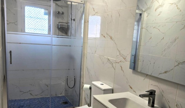 Brukt - Town House -
Torrevieja - La Mata