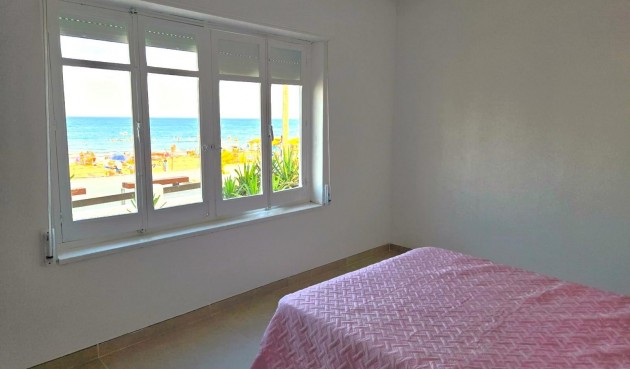 Brukt - Town House -
Torrevieja - La Mata