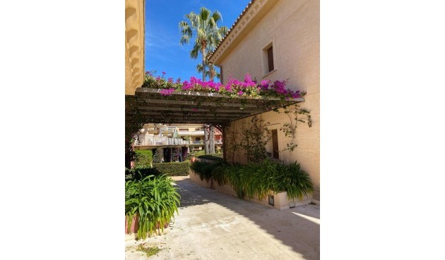 Brukt - Apartment -
Benissa Costa - Costa Blanca