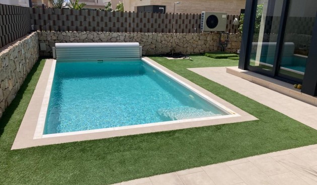 Resale - Semi Detached -
Pilar de la Horadada - Costa Blanca