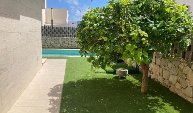 Resale - Semi Detached -
Pilar de la Horadada - Costa Blanca