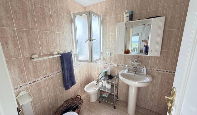 Resale - Apartment -
Orihuela Costa - Campoamor