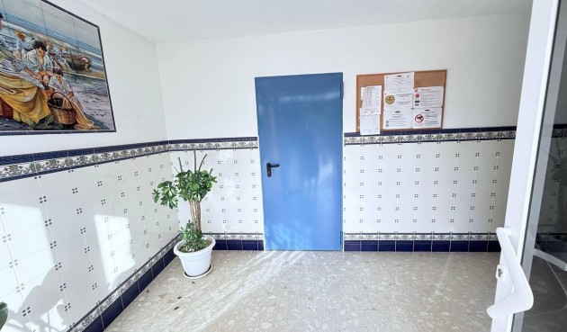 Resale - Apartment -
Orihuela Costa - Campoamor