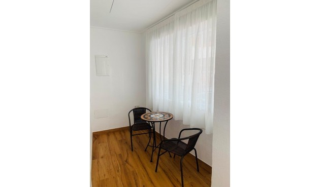 Resale - Apartment -
Torrevieja - Playa del Cura
