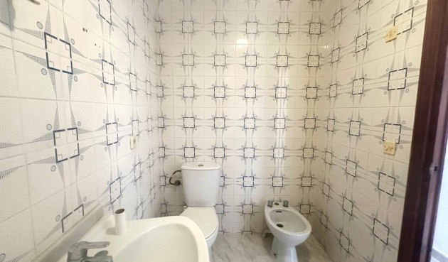 Resale - Apartment -
Torrevieja - Estacion De Autobuses