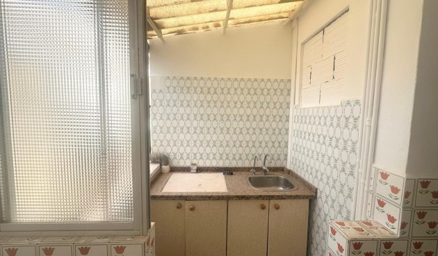 Resale - Apartment -
Torrevieja - Estacion De Autobuses