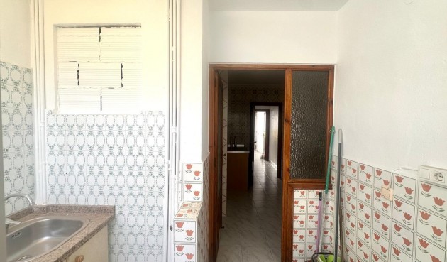 Resale - Apartment -
Torrevieja - Estacion De Autobuses